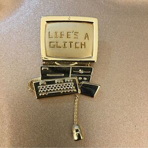 RARE VINTAGE DANECRAFT SIGNED BROOCH/pin